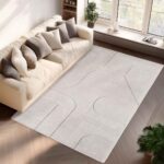 Moderner Kurzflor Teppich Creme mit geometrischem Muster im Wohnraum