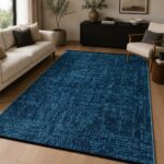 Blauer moderner Teppich im stilvollen Wohnzimmer