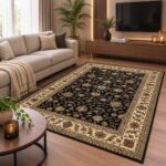 Orientteppich Rot Gold im modernen Wohnzimmer mit elegantem orientalischem Muster
